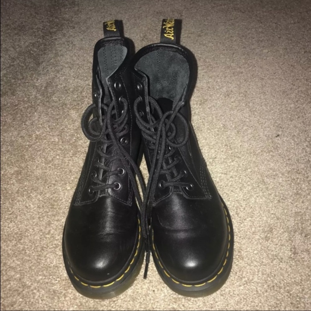 Dr Martens women’s boots